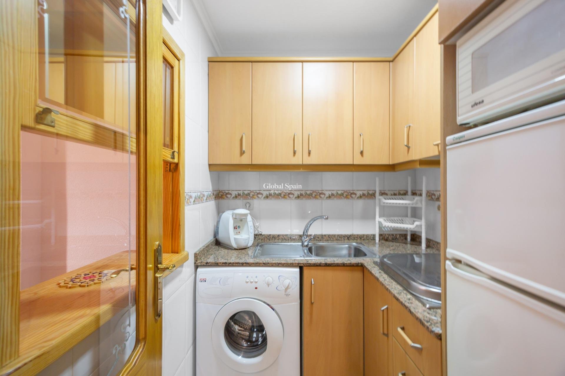 Venta - Apartamento -
TORREVIEJA - Centro