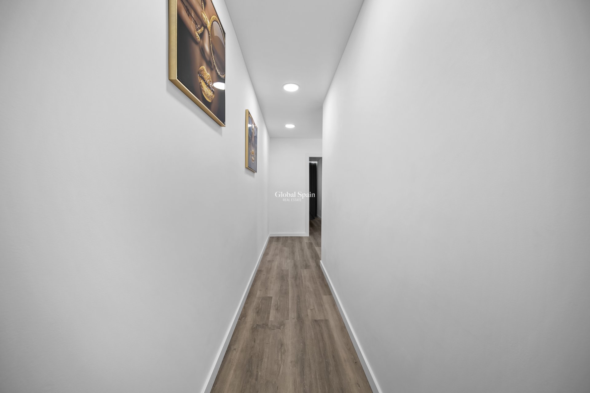 Venta - Apartamento -
TORREVIEJA - Centro