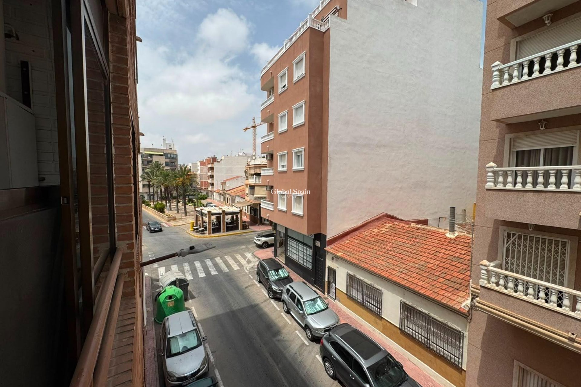 Venta - APARTAMENTO -
TORREVIEJA - Centro