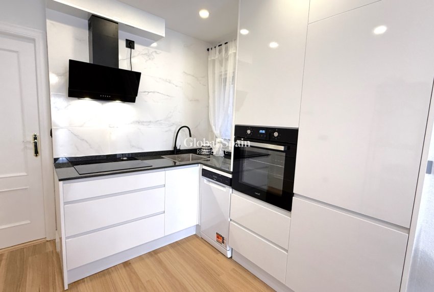 Venta - Apartamento -
TORREVIEJA - Costa Blanca Sur