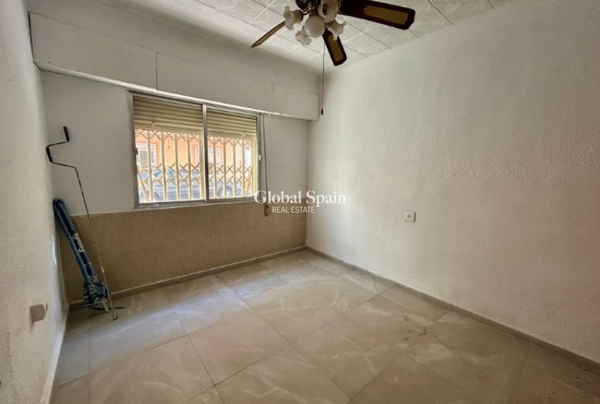 Venta - APARTAMENTO -
TORREVIEJA - Costa Blanca