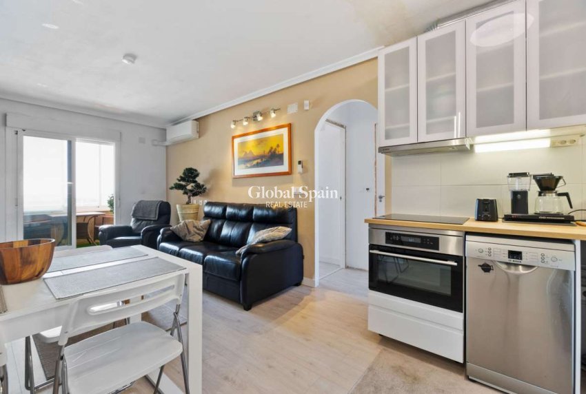 Venta - APARTAMENTO -
TORREVIEJA - Costa Blanca