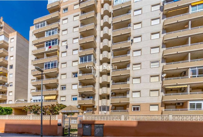 Venta - APARTAMENTO -
TORREVIEJA - Costa Blanca