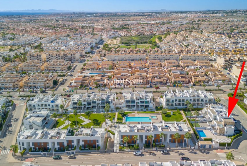 Venta - APARTAMENTO -
TORREVIEJA - Costa Blanca