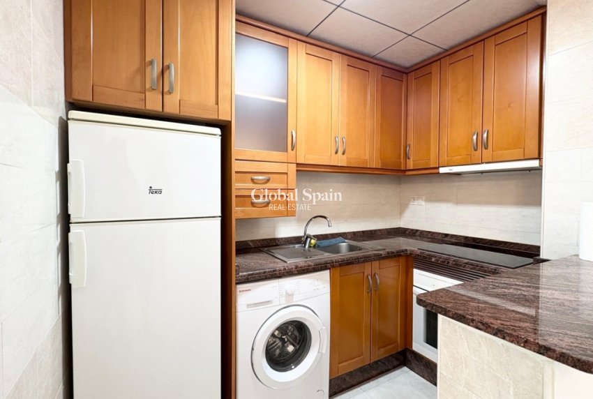 Venta - APARTAMENTO -
TORREVIEJA - Costa Blanca