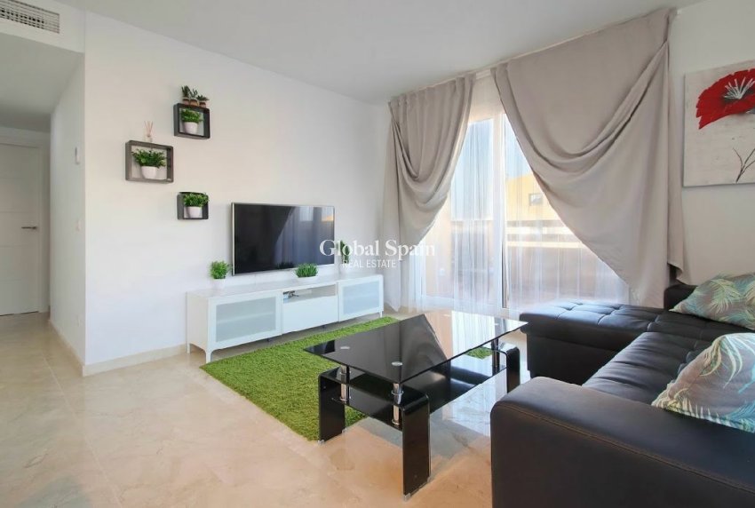 Venta - APARTAMENTO -
TORREVIEJA - Costa Blanca