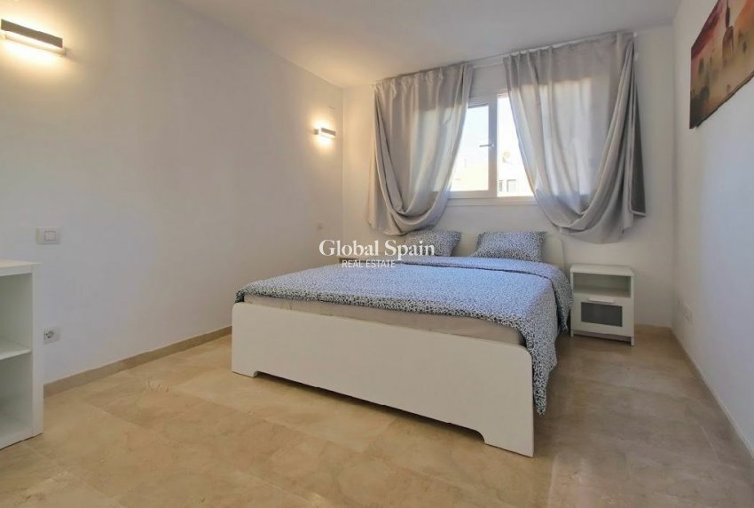 Venta - APARTAMENTO -
TORREVIEJA - Costa Blanca
