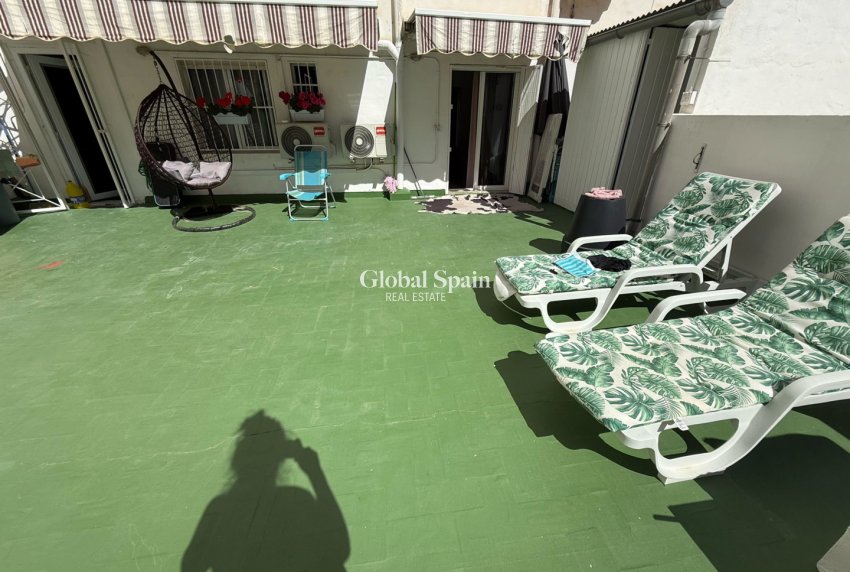 Venta - APARTAMENTO -
TORREVIEJA - Costa Blanca