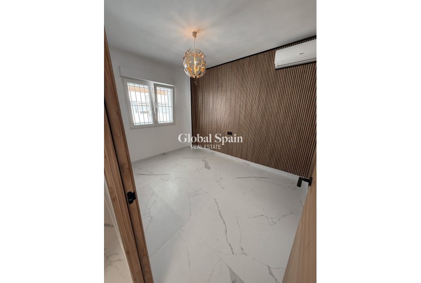 Venta - APARTAMENTO -
TORREVIEJA - Costa Blanca