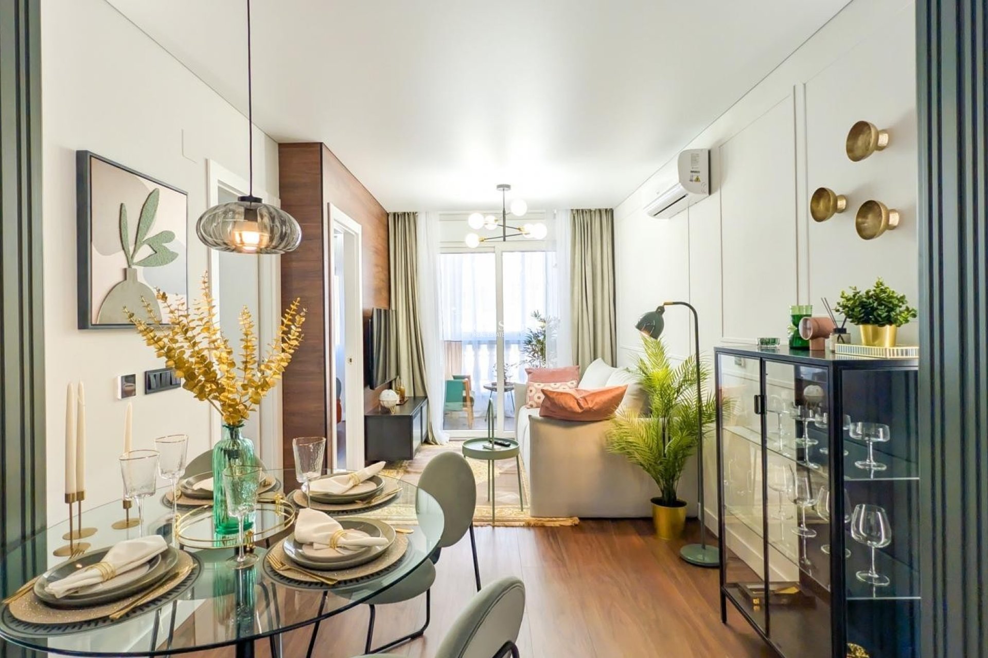 Venta - APARTAMENTO -
TORREVIEJA - Costa Blanca