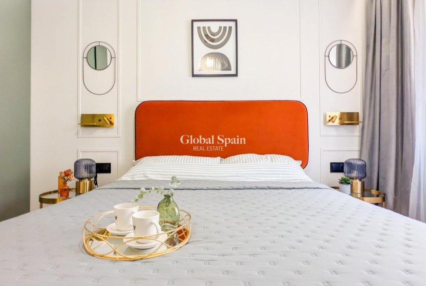 Venta - APARTAMENTO -
TORREVIEJA - Costa Blanca