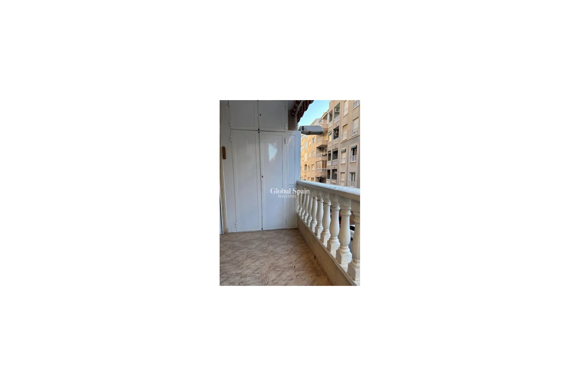 Venta - APARTAMENTO -
TORREVIEJA - Costa Blanca