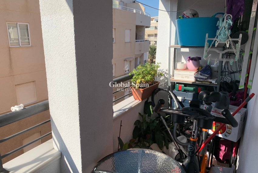 Venta - APARTAMENTO -
TORREVIEJA - Costa Blanca