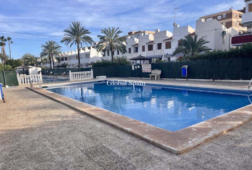 Venta - APARTAMENTO -
TORREVIEJA - Costa Blanca