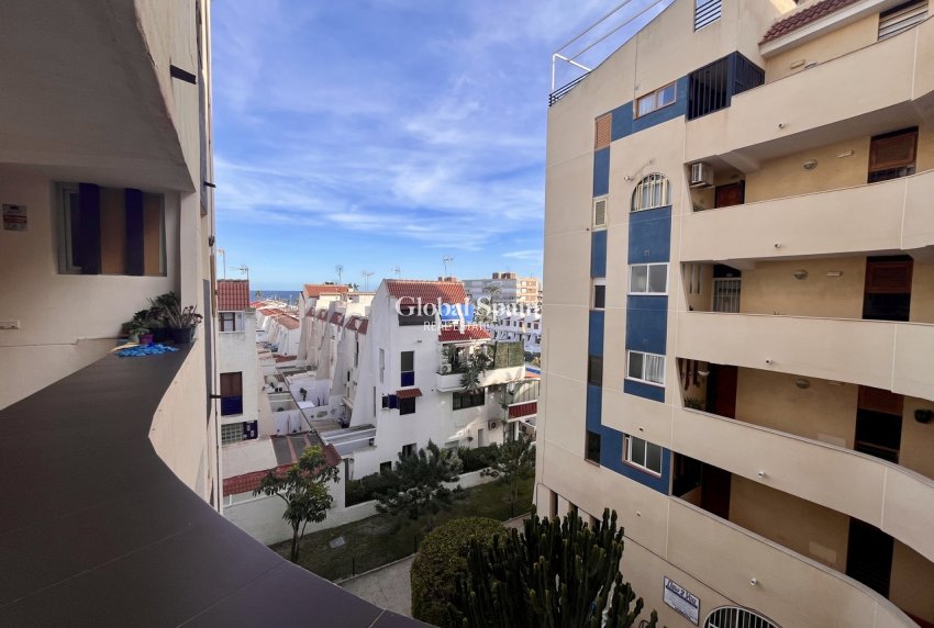 Venta - APARTAMENTO -
TORREVIEJA - Costa Blanca