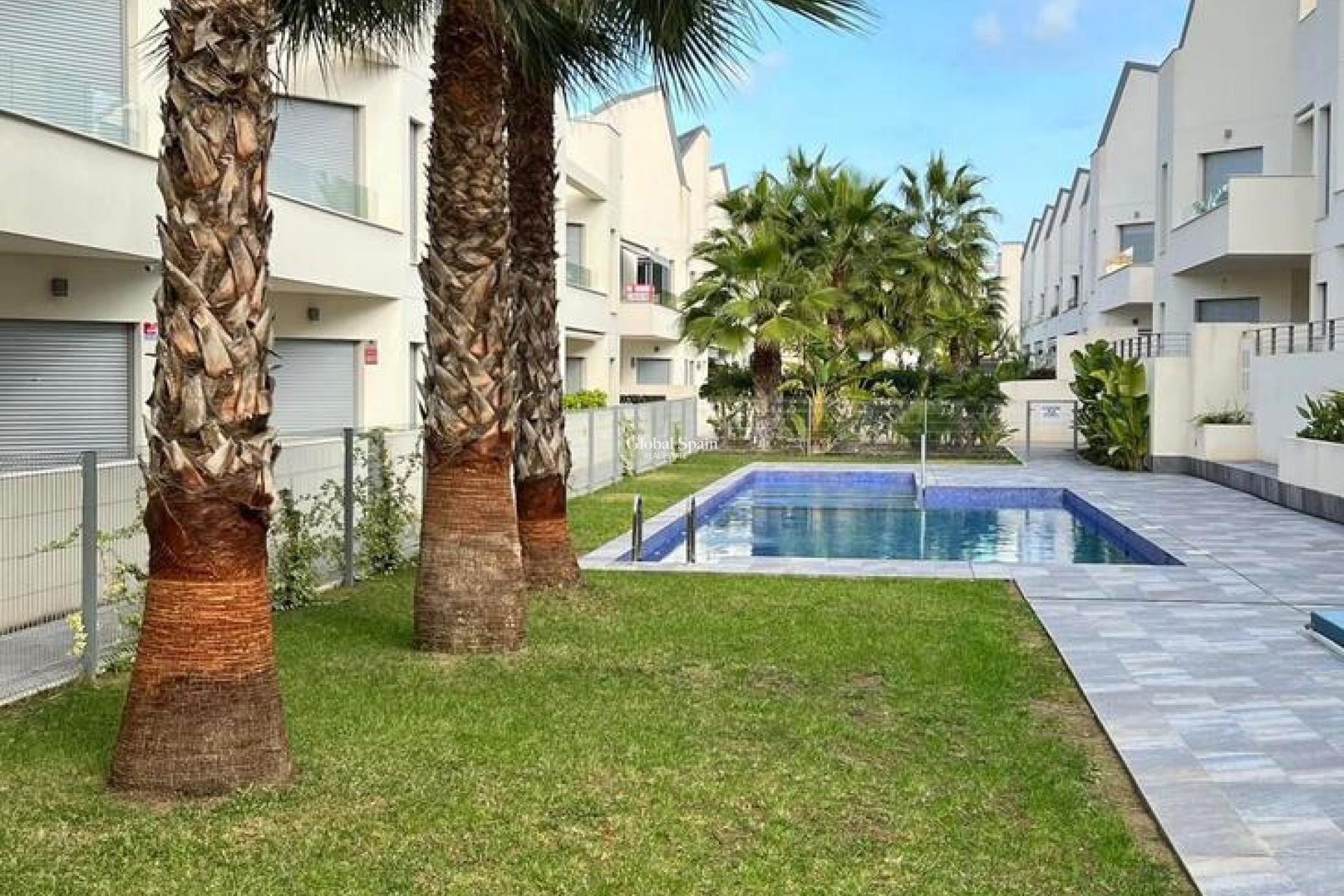 Venta - APARTAMENTO -
TORREVIEJA - Costa Blanca