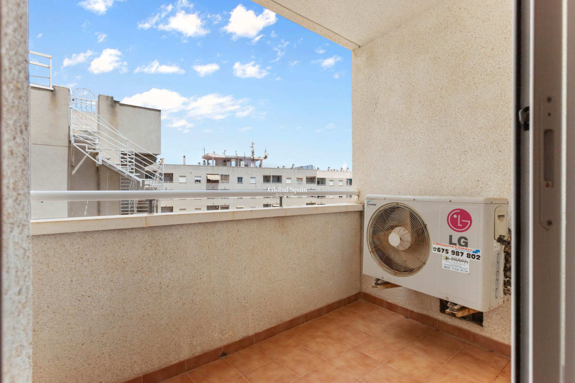 Venta - APARTAMENTO -
TORREVIEJA - Costa Blanca