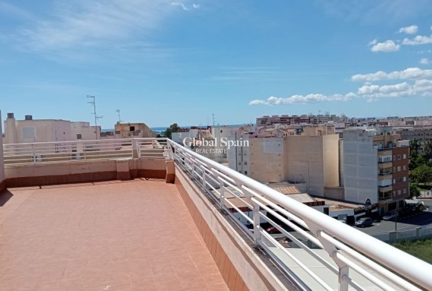Venta - APARTAMENTO -
TORREVIEJA - Costa Blanca