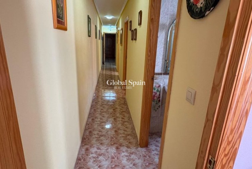 Venta - APARTAMENTO -
TORREVIEJA - Costa Blanca