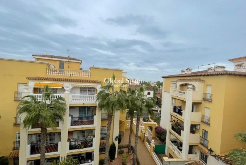 Venta - APARTAMENTO -
TORREVIEJA - Costa Blanca