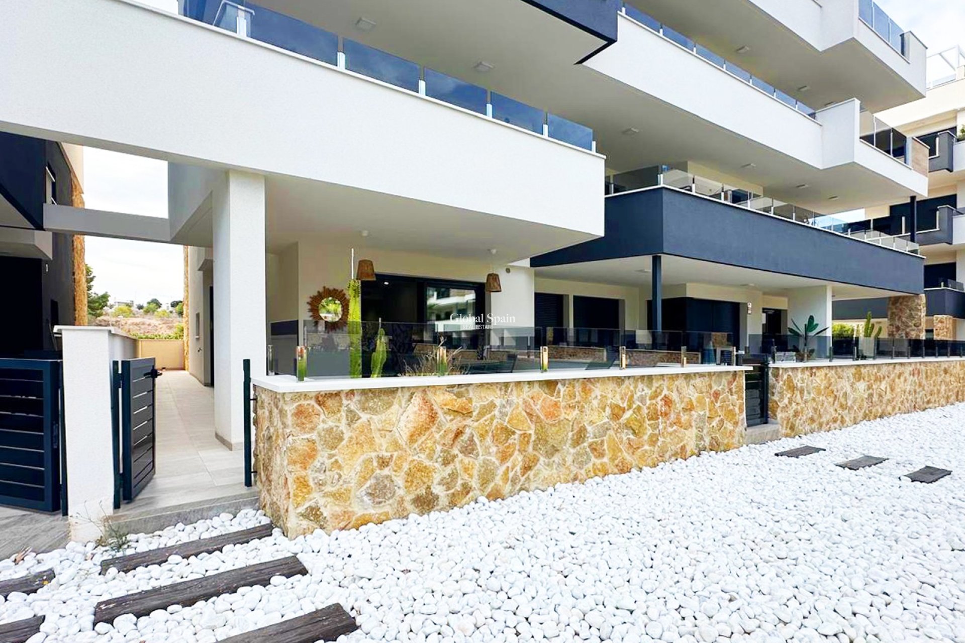 Venta - APARTAMENTO -
TORREVIEJA - Costa Blanca