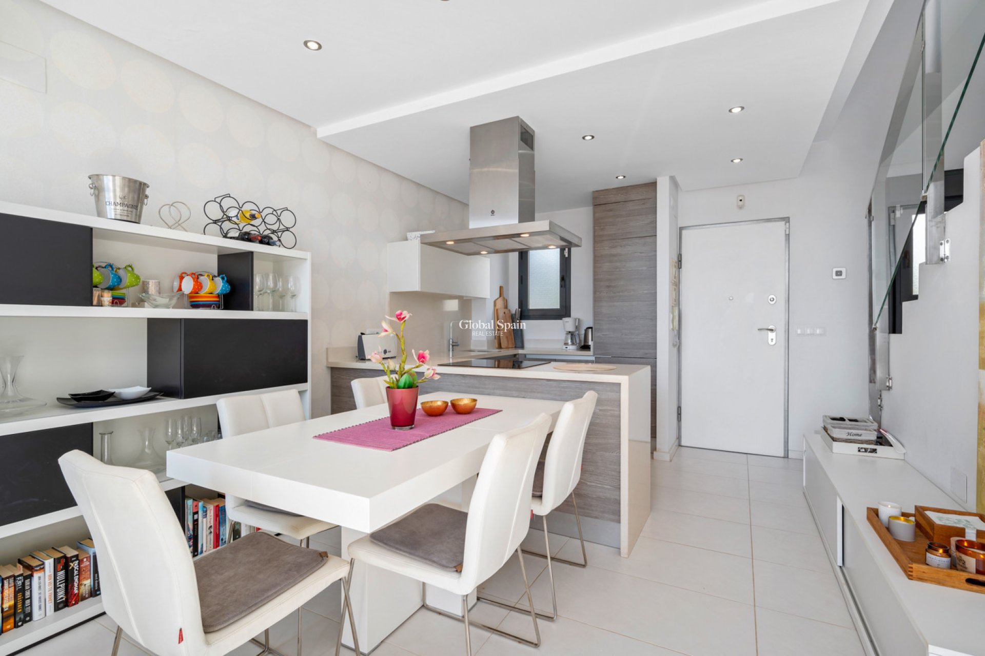 Venta - APARTAMENTO -
TORREVIEJA - Costa Blanca