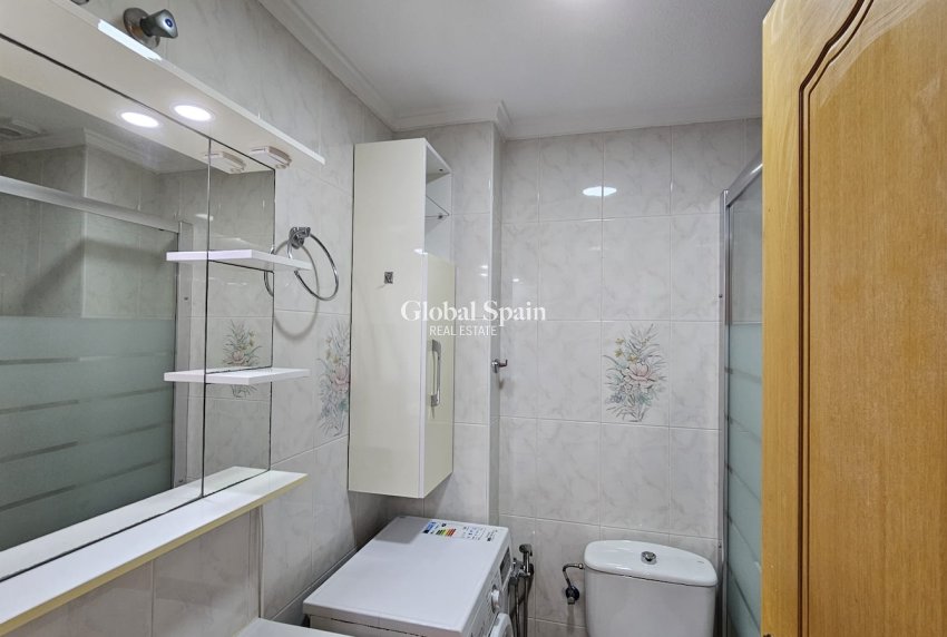 Venta - APARTAMENTO -
TORREVIEJA - Costa Blanca