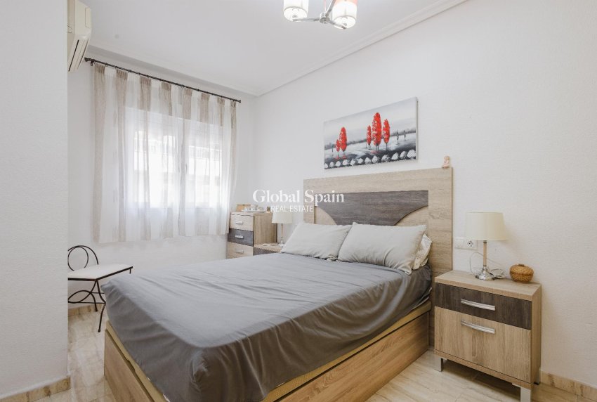 Venta - APARTAMENTO -
TORREVIEJA - Costa Blanca