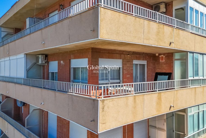Venta - APARTAMENTO -
TORREVIEJA - Costa Blanca
