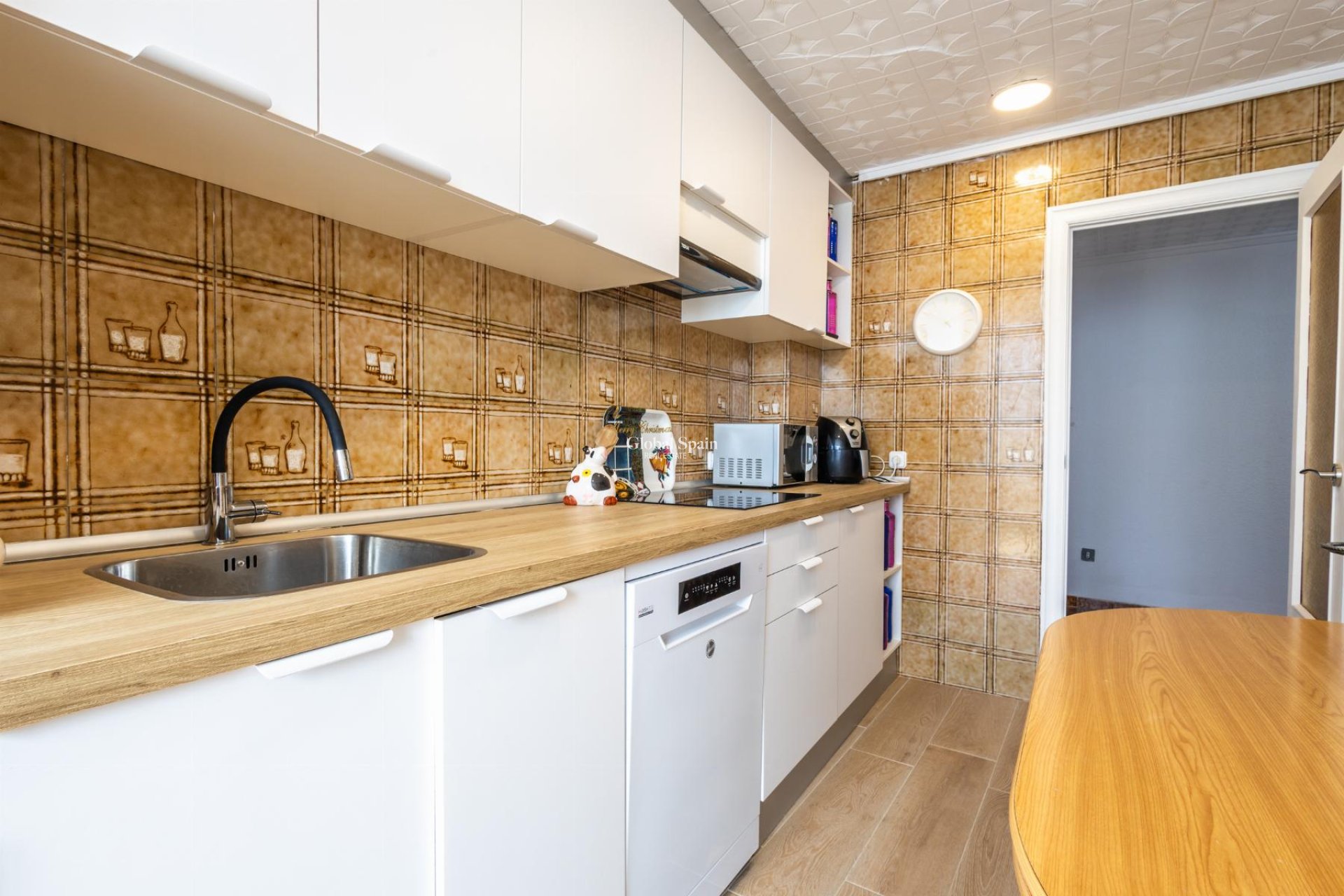 Venta - APARTAMENTO -
TORREVIEJA - Costa Blanca