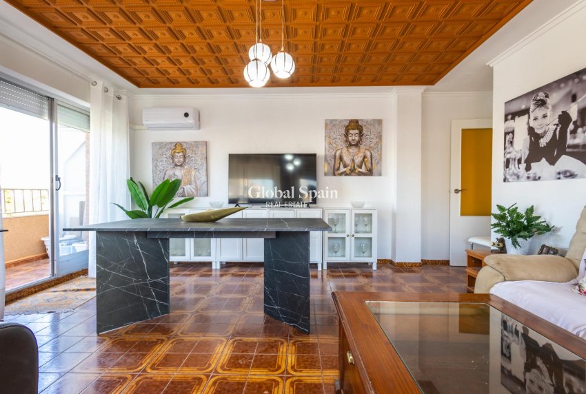 Venta - APARTAMENTO -
TORREVIEJA - Costa Blanca