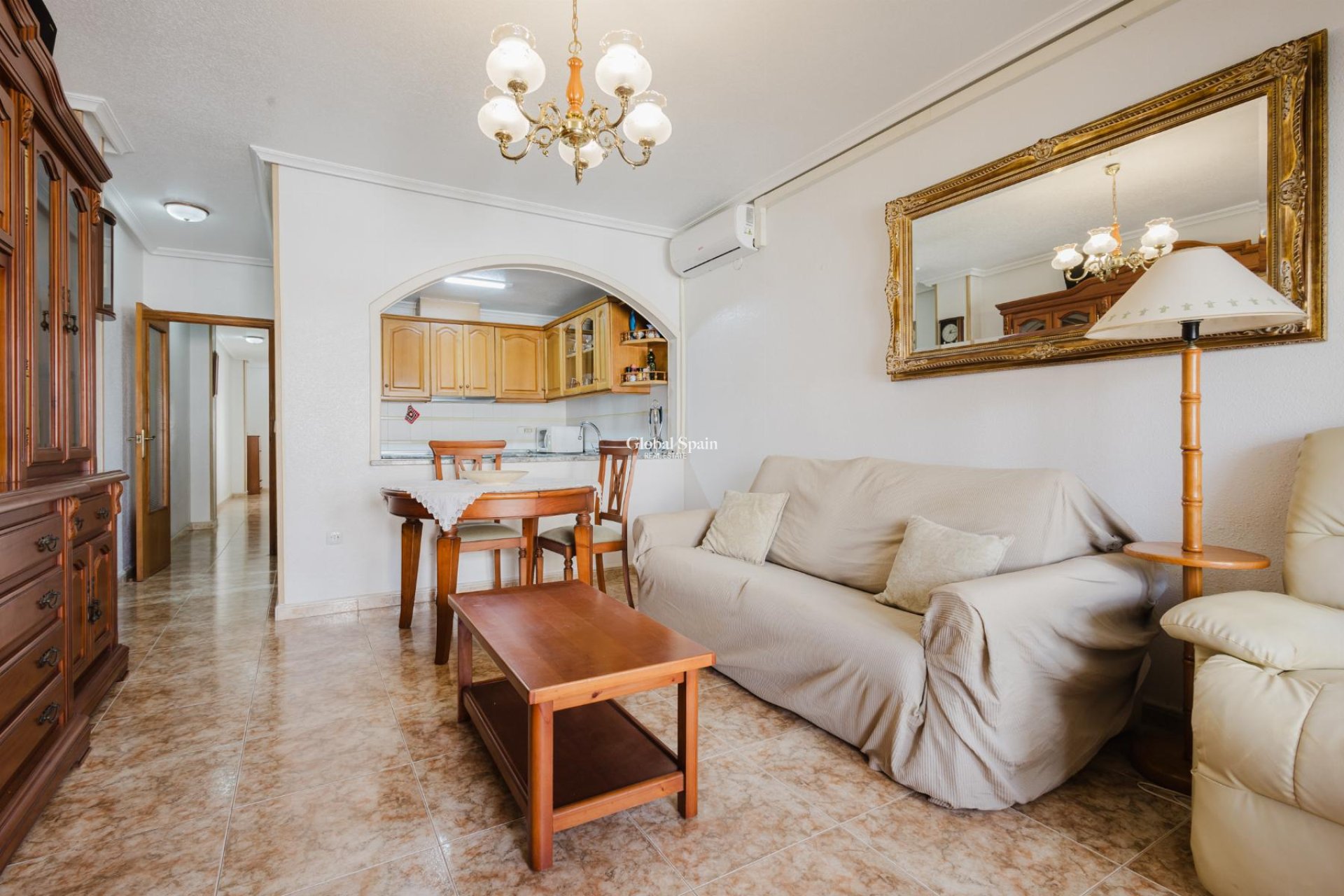 Venta - APARTAMENTO -
TORREVIEJA - Costa Blanca
