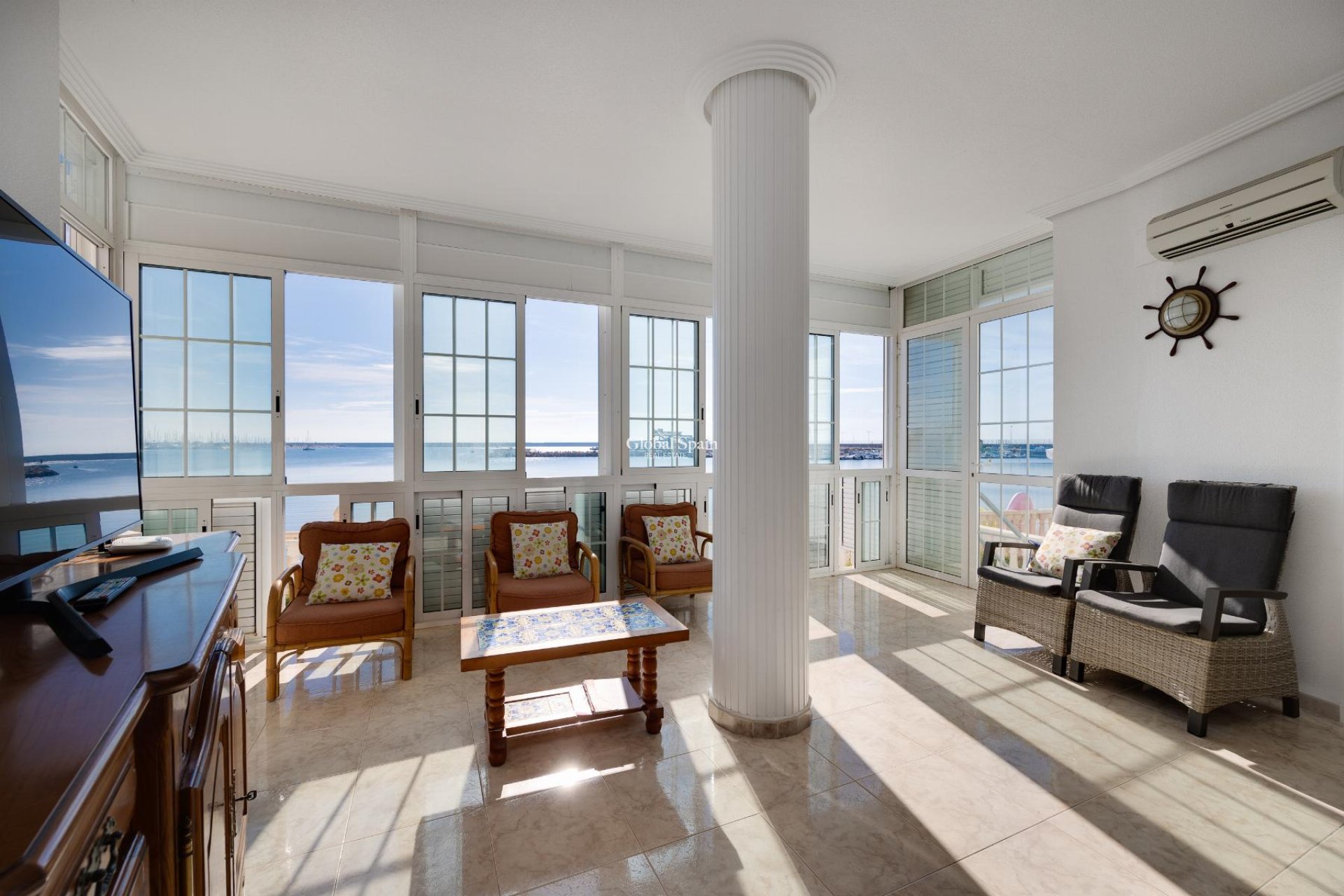 Venta - APARTAMENTO -
TORREVIEJA - Costa Blanca