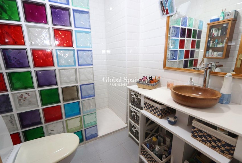 Venta - APARTAMENTO -
TORREVIEJA - Costa Blanca