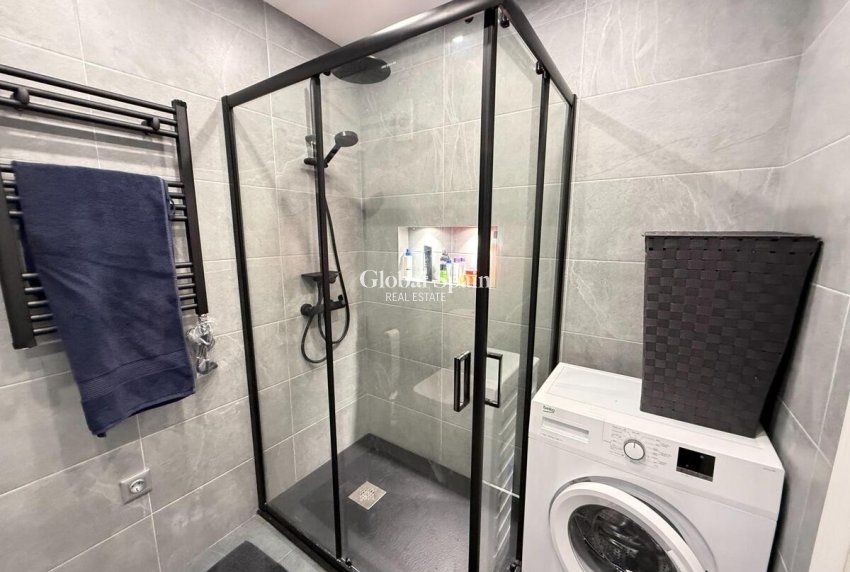 Venta - APARTAMENTO -
TORREVIEJA - Costa Blanca