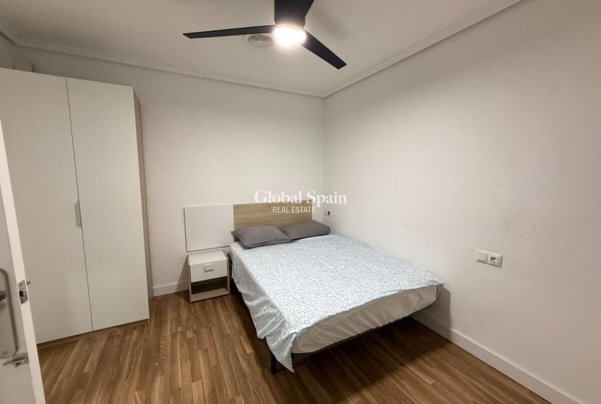 Venta - APARTAMENTO -
TORREVIEJA - Costa Blanca