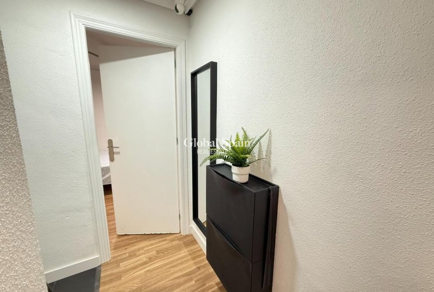 Venta - APARTAMENTO -
TORREVIEJA - Costa Blanca