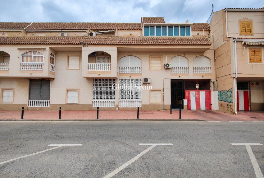 Venta - APARTAMENTO -
TORREVIEJA - Costa Blanca