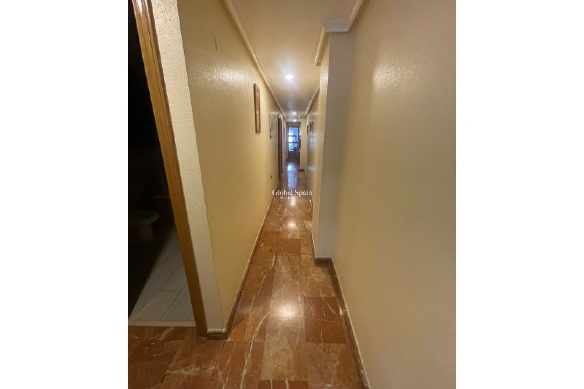 Venta - APARTAMENTO -
TORREVIEJA - Costa Blanca