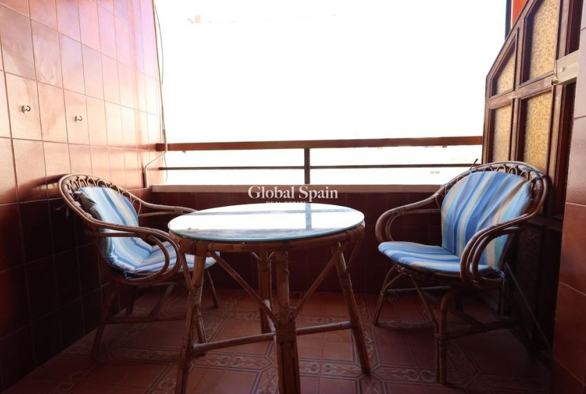 Venta - APARTAMENTO -
TORREVIEJA - Costa Blanca