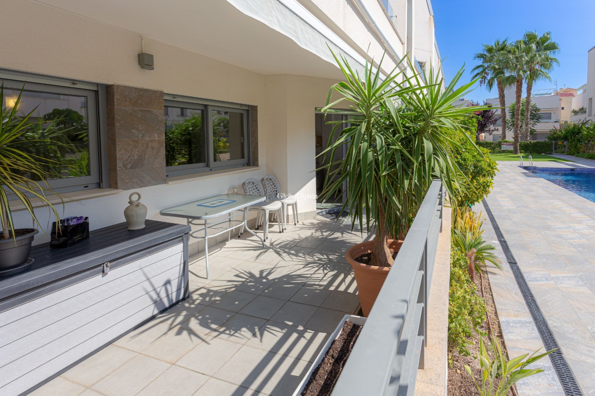 Venta - APARTAMENTO -
TORREVIEJA - Costa Blanca