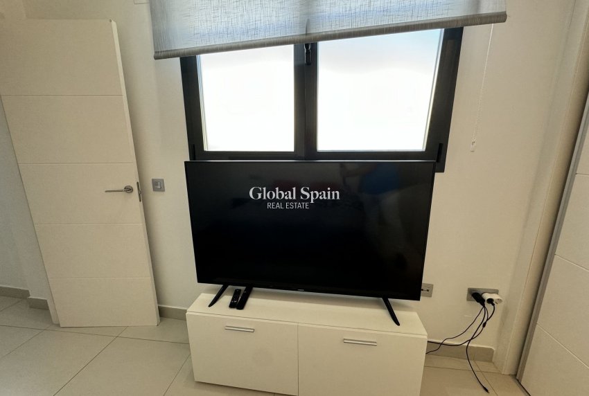 Venta - APARTAMENTO -
TORREVIEJA - Costa Blanca