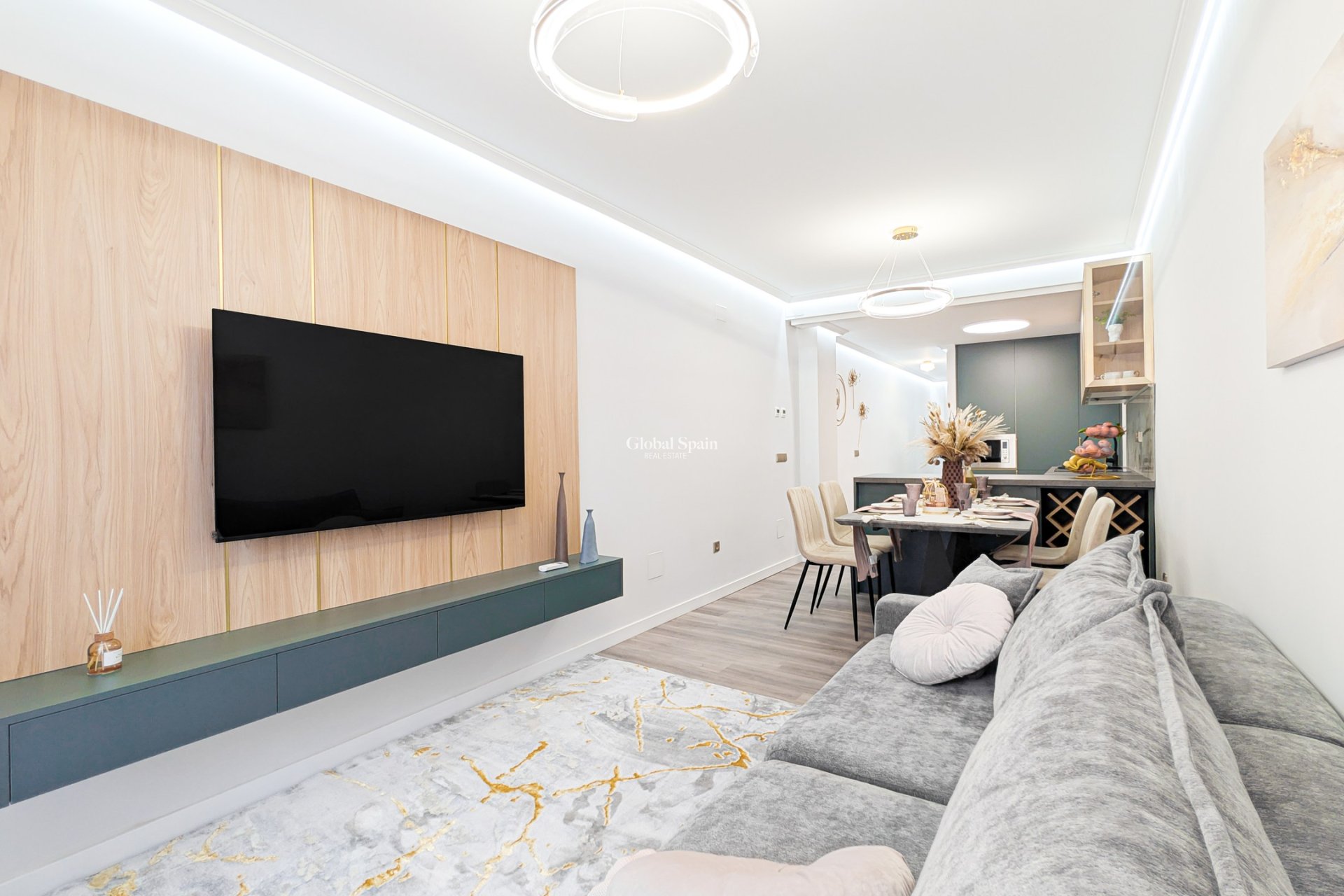 Venta - APARTAMENTO -
TORREVIEJA - Costa Blanca