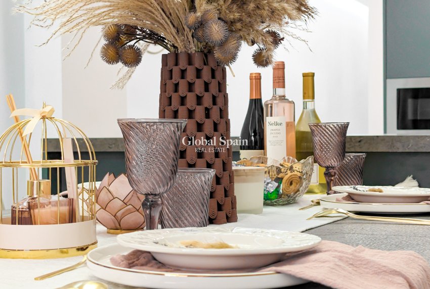 Venta - APARTAMENTO -
TORREVIEJA - Costa Blanca