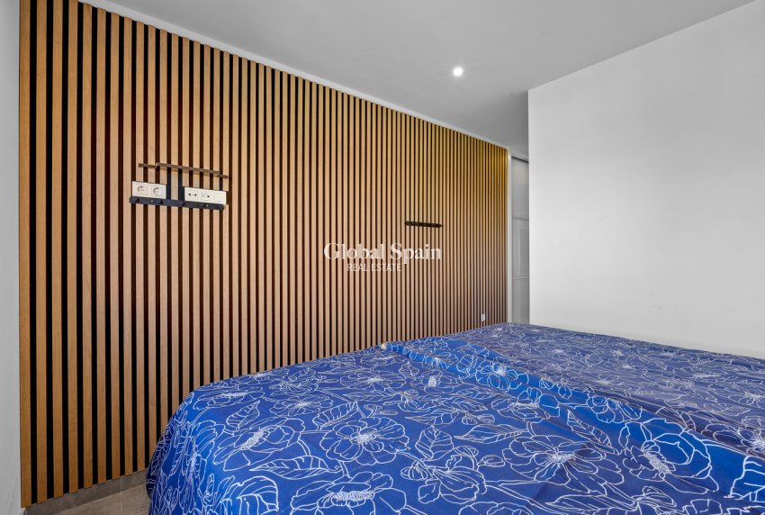 Venta - APARTAMENTO -
TORREVIEJA - Costa Blanca