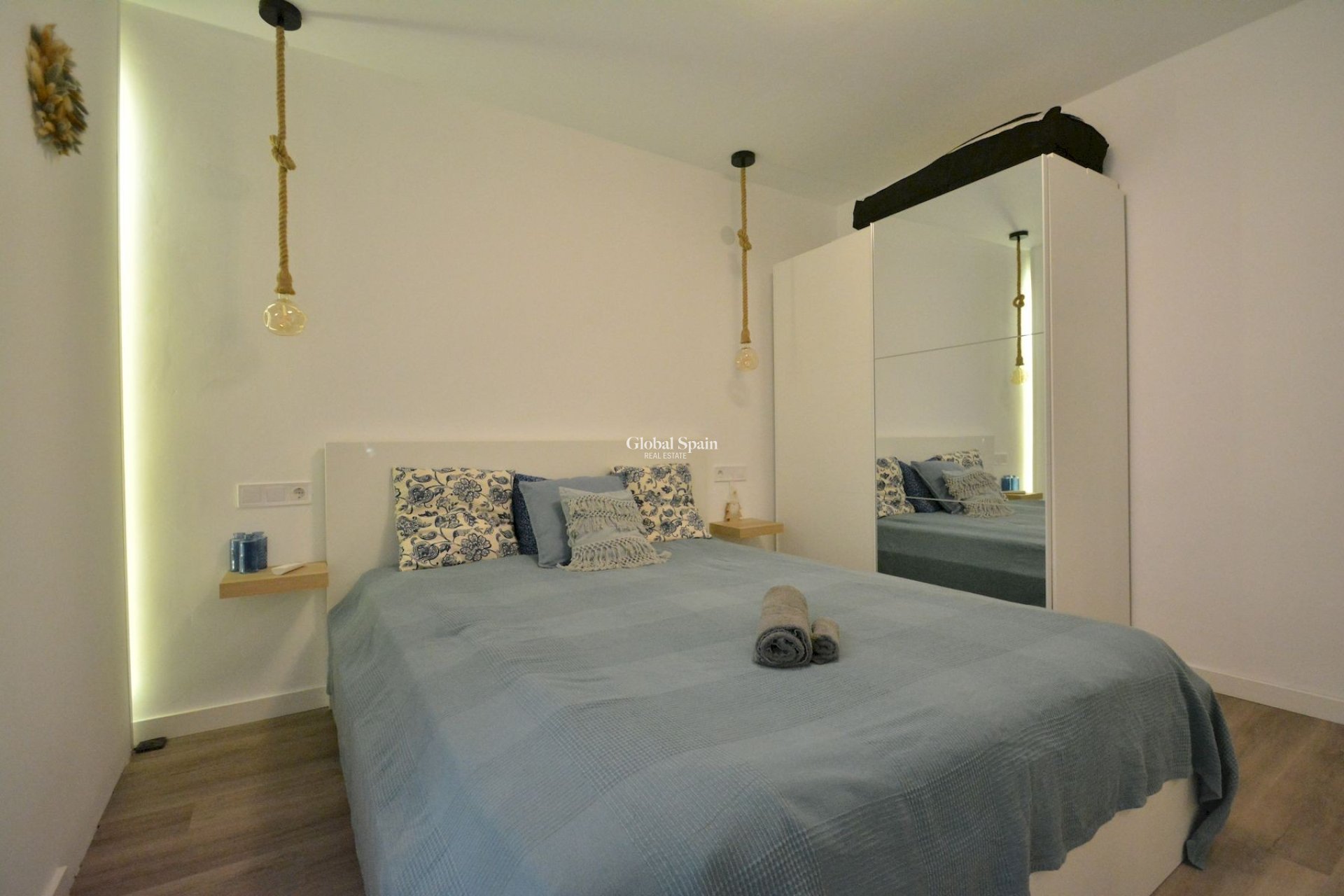 Venta - APARTAMENTO -
TORREVIEJA - Costa Blanca