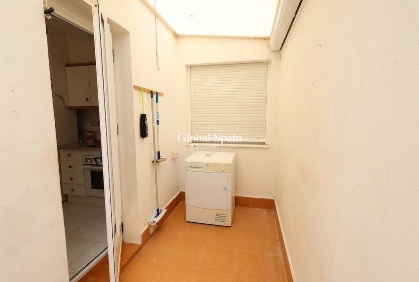 Venta - APARTAMENTO -
TORREVIEJA - Costa Blanca