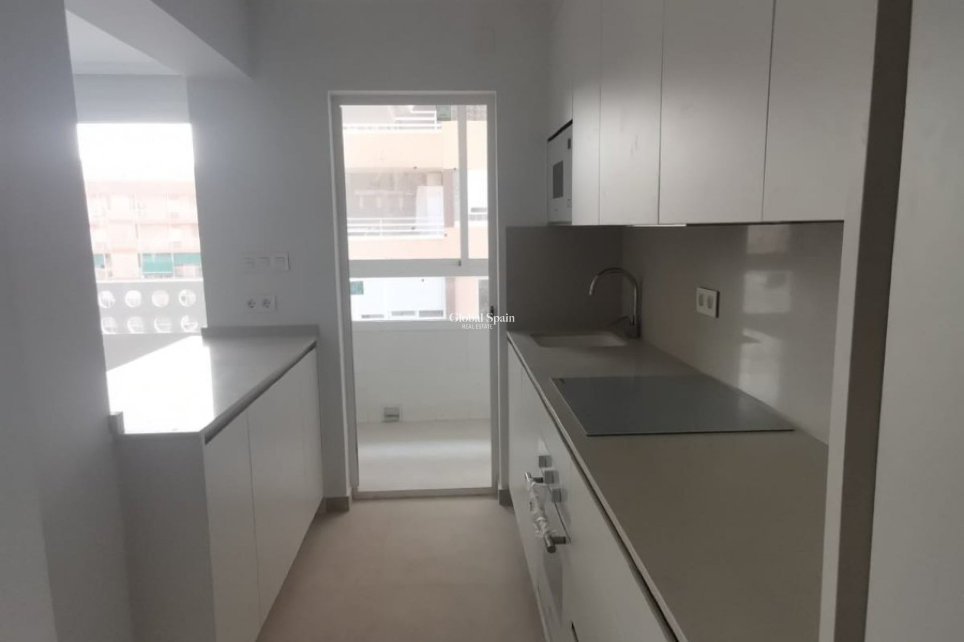 Venta - APARTAMENTO -
TORREVIEJA - Costa Blanca
