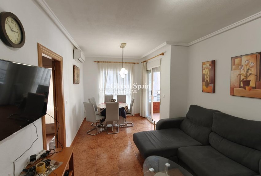 Venta - APARTAMENTO -
TORREVIEJA - Costa Blanca