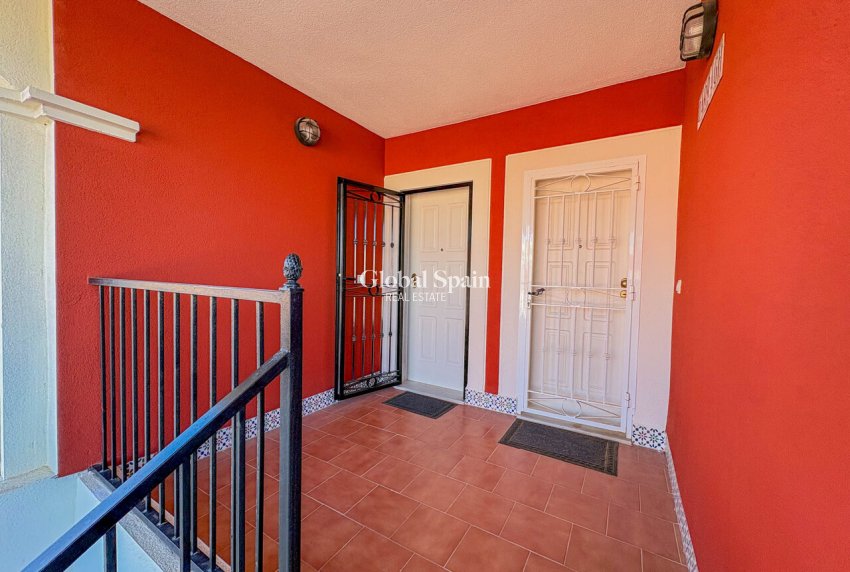 Venta - APARTAMENTO -
TORREVIEJA - Costa Blanca